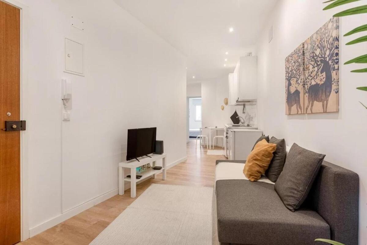 Ground Floor 2 Bedroom With Pool Apartamento